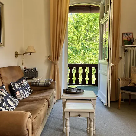 Im Burghotel Apartment