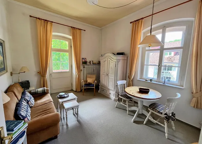 Im Burghotel Apartment 3*